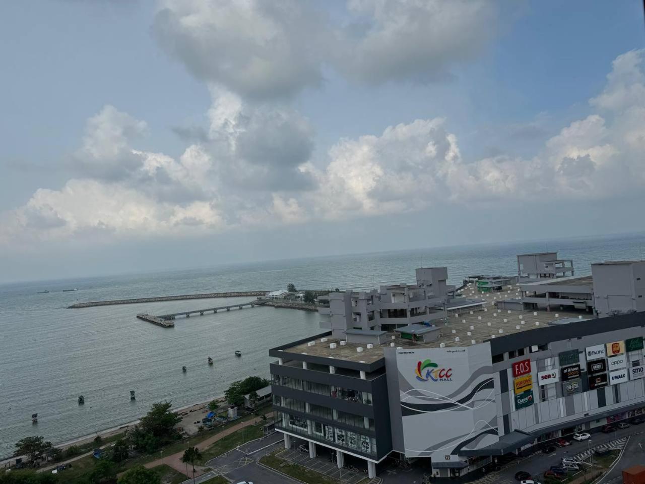 D'Ciella Homes- Sea View, Drawbridge & Ktcc Mall Kuala Terengganu Buitenkant foto